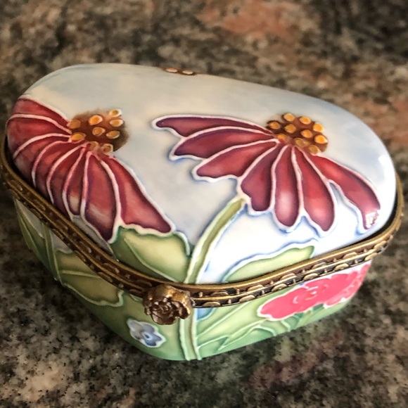 NWOT BENAYA BY INNOVATION ENAMEL TRINKET BOX - Picture 6 of 11